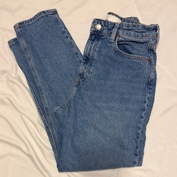 Classic Blue Mom Jeans - Picture 1 of 2